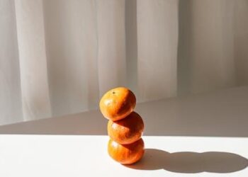 Beyond the Hype: The Definitive Expert Report on Choosing the Best Powdered Vitamin C for Your Body and Your Budget