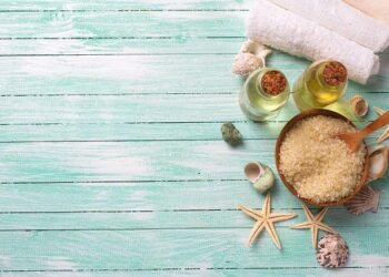 The Architect of Calm: A Definitive Guide to Niacinamide for Rosacea