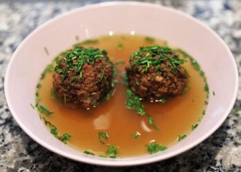 I Chased the “Liver Cleanse” Dream and It Became a Nightmare. Here’s How I Finally Healed.